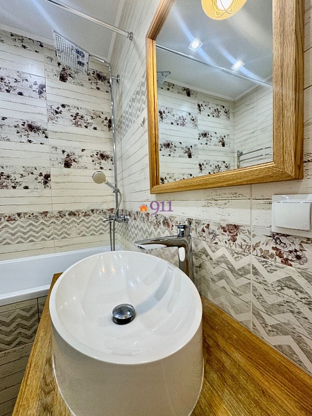 2-к квартира, 84 кв.м.