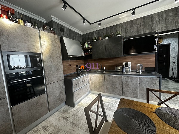 2-к квартира, 70 кв.м.