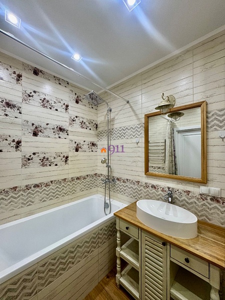 2-к квартира, 84 кв.м.