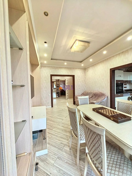 5-к квартира, 105 кв.м.