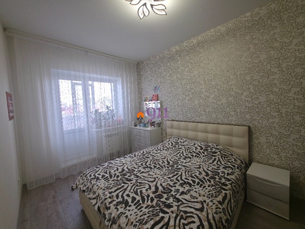 3-к квартира, 70 кв.м., Романтиков ул, 7